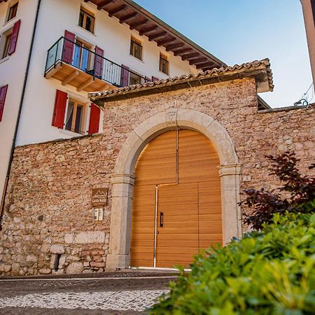 Garda Baldo Apartments_Vivaldi Torbole Sul Garda Esterno foto