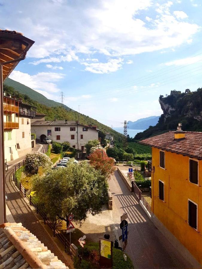 Garda Baldo Apartments_Vivaldi Torbole Sul Garda Esterno foto