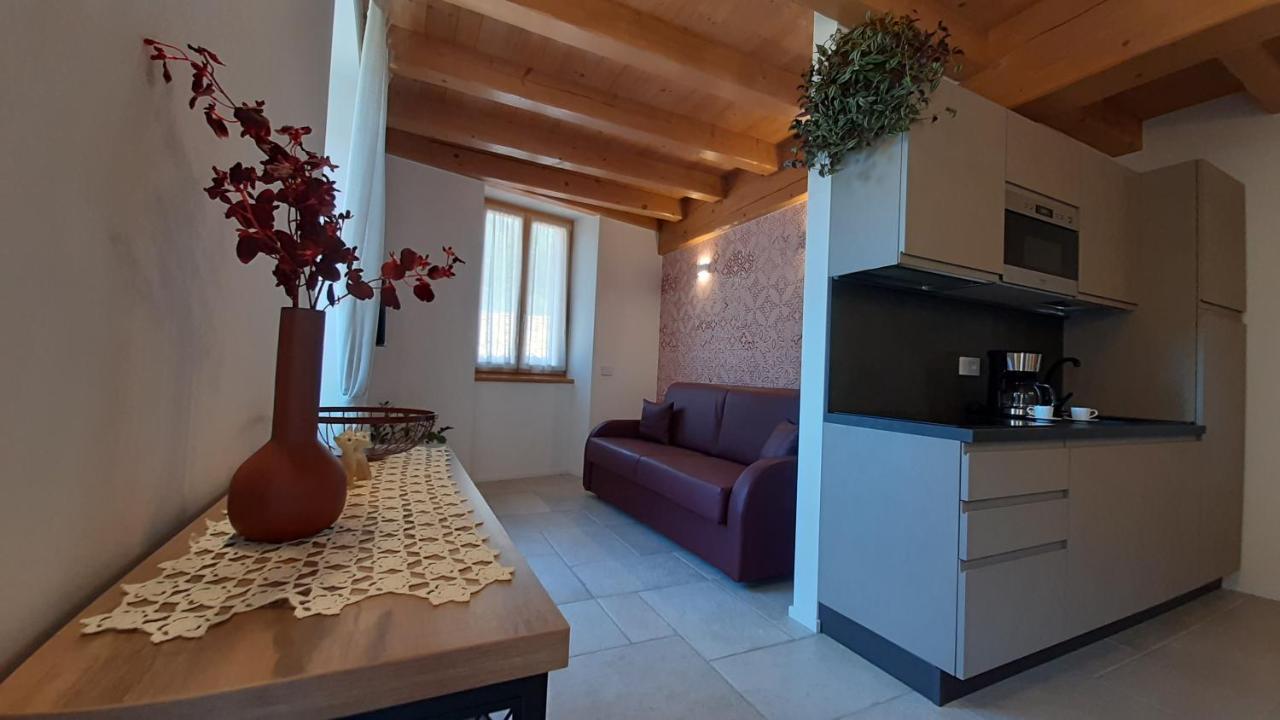Garda Baldo Apartments_Vivaldi Torbole Sul Garda Esterno foto